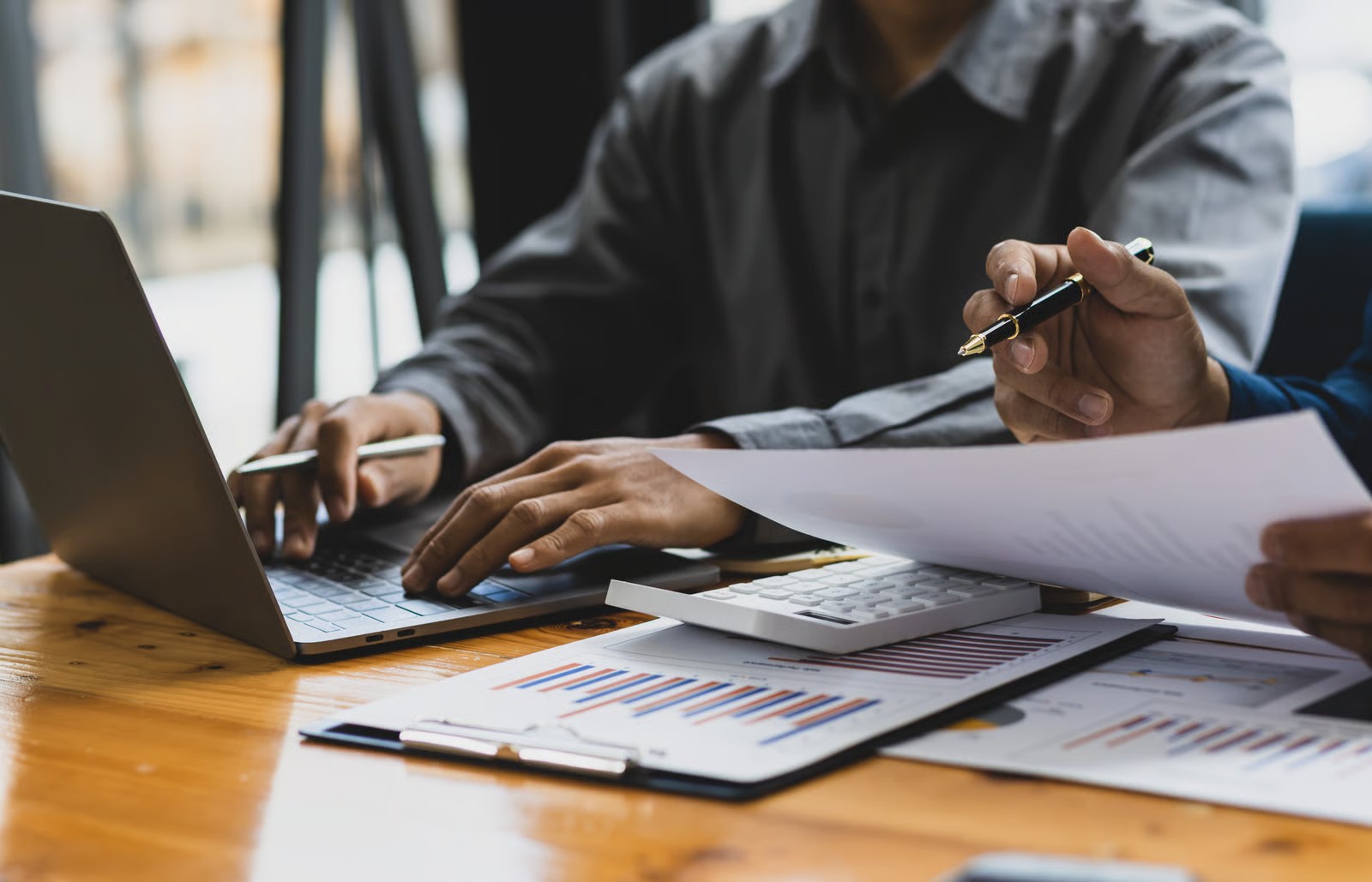 What Is Order Processing? 5 Steps & 10 Tips to Improve