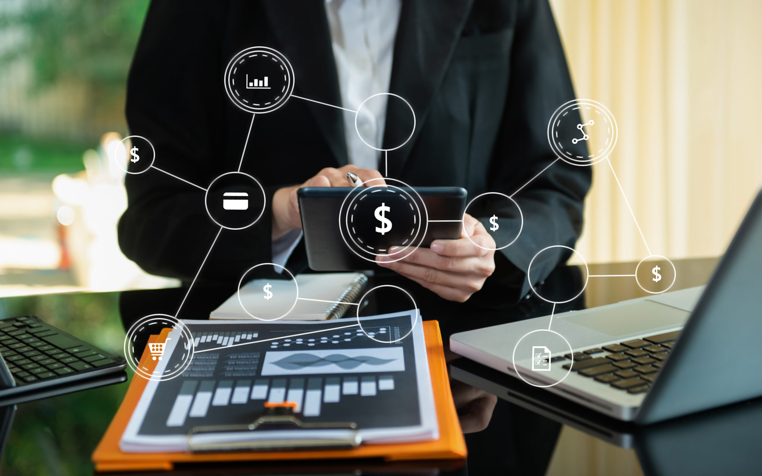 Managing Cash Flow for E-Commerce: The Role of Accounting Software